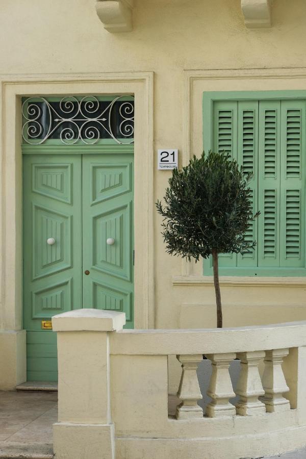 21 Townhouse In St Julians Apartment Saint Julian's ภายนอก รูปภาพ