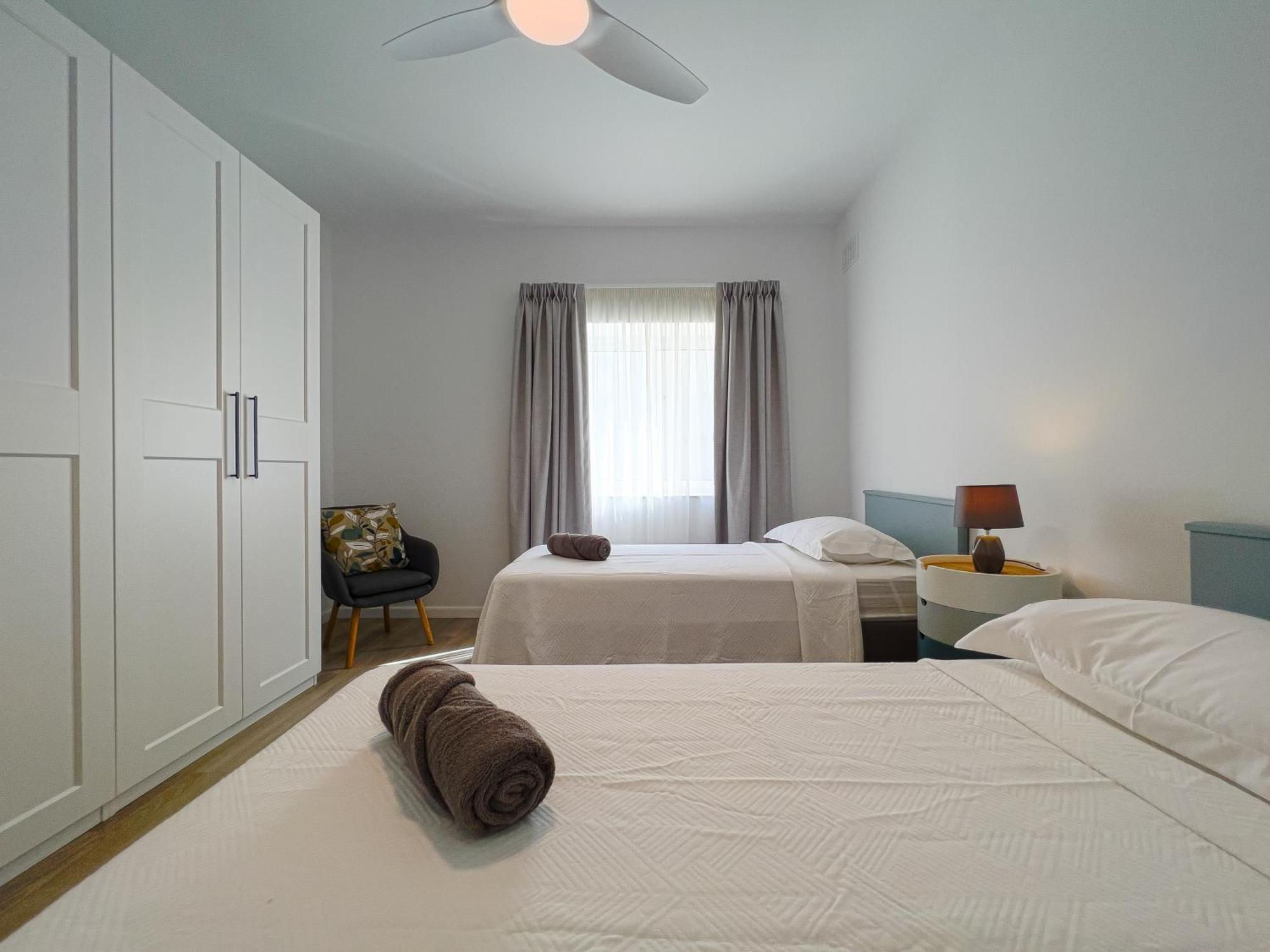 21 Townhouse In St Julians Apartment Saint Julian's ภายนอก รูปภาพ